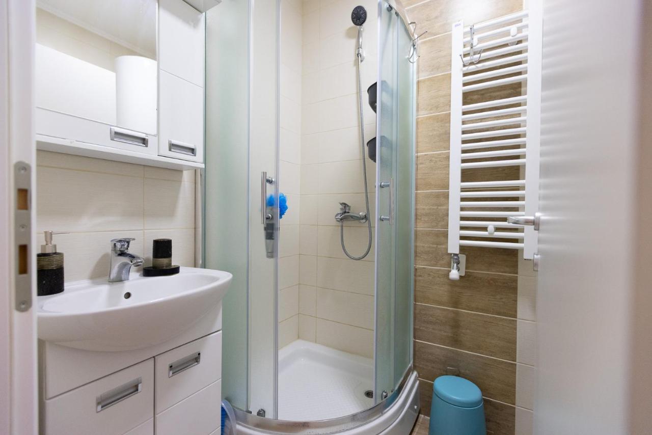 Apartment Self Check In 00-24 Mm Beograd Ngoại thất bức ảnh